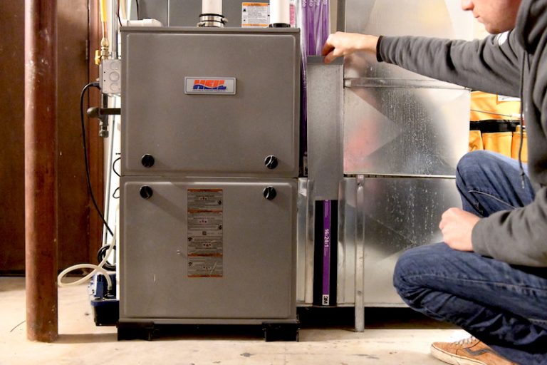 4 Ways to Prepare your Furnace for Winter